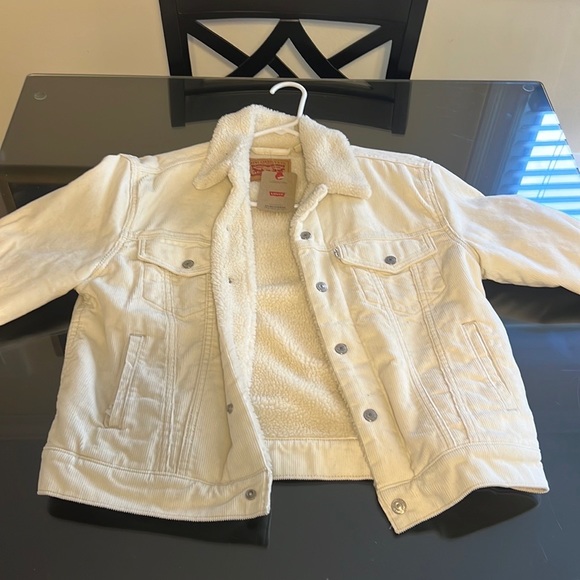 Levi White Ex-BF Jacket - Picture 7 of 7